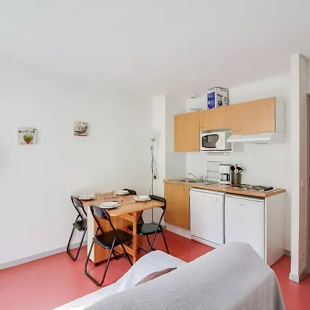 דירה T2 Avec Coin Nuit, Face Telecabine, 4 Pers, Plein Centre, - Fr-1-401-7