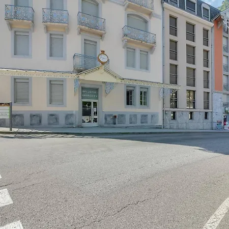 T2 Avec Coin Nuit, Face Telecabine, 4 Pers, Plein Centre, - Fr-1-401-7 * Cauterets